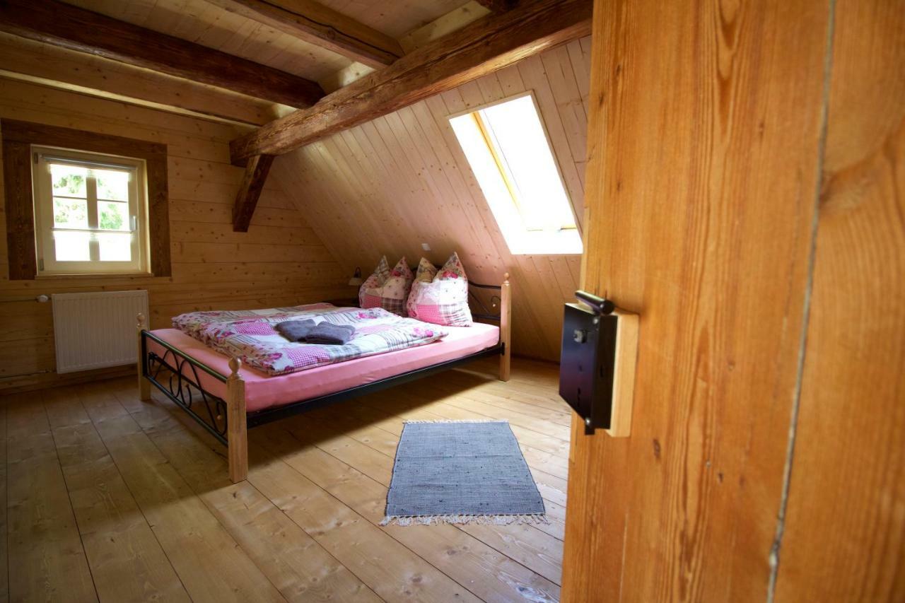 Ferienhaus Anno Dazumal, Wie Zu Opa'S Zeiten Klingenthal Exterior photo