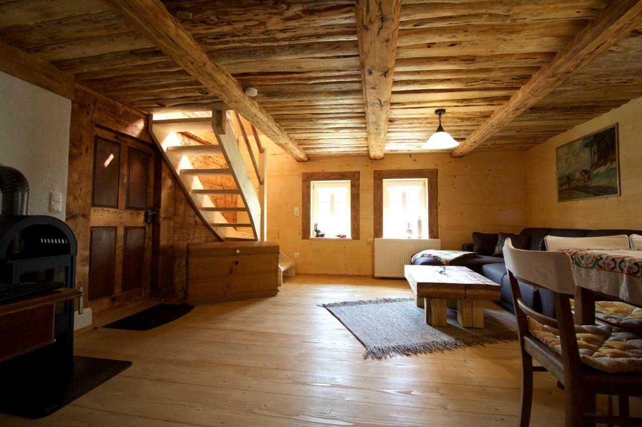 Ferienhaus Anno Dazumal, Wie Zu Opa'S Zeiten Klingenthal Exterior photo