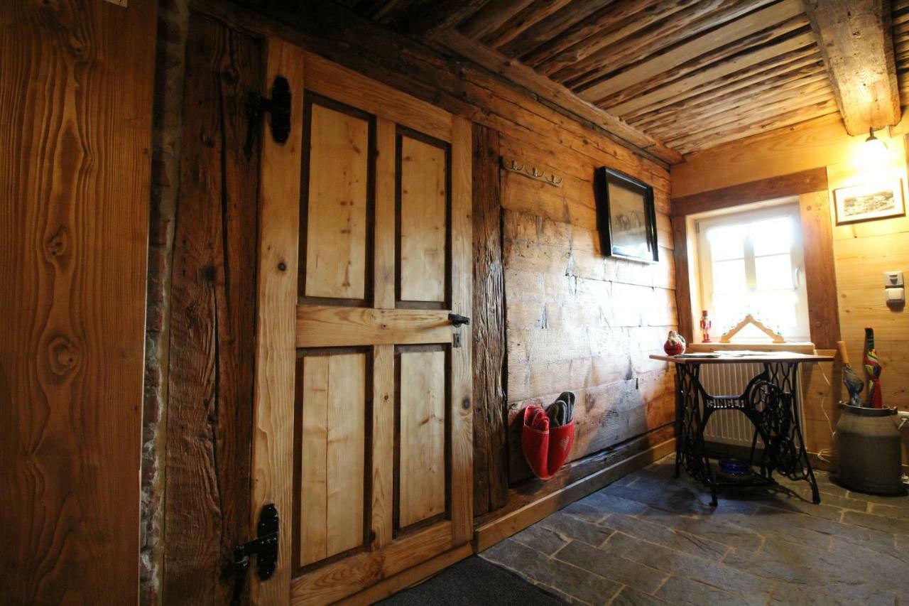 Ferienhaus Anno Dazumal, Wie Zu Opa'S Zeiten Klingenthal Exterior photo